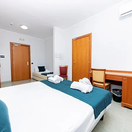 Alba Hotel 4*