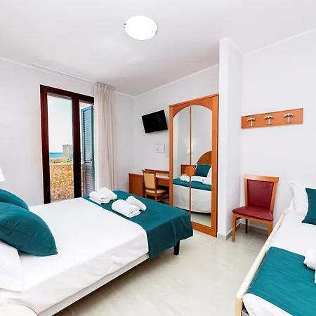 Alba Hotel 4*