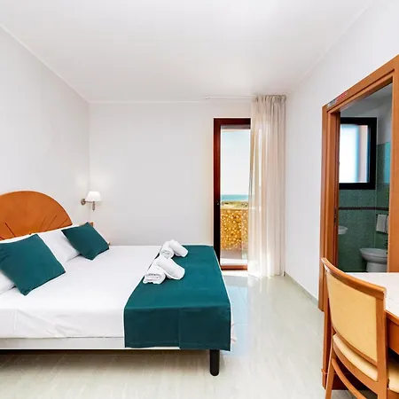 Alba Hotel Torre Lapillo